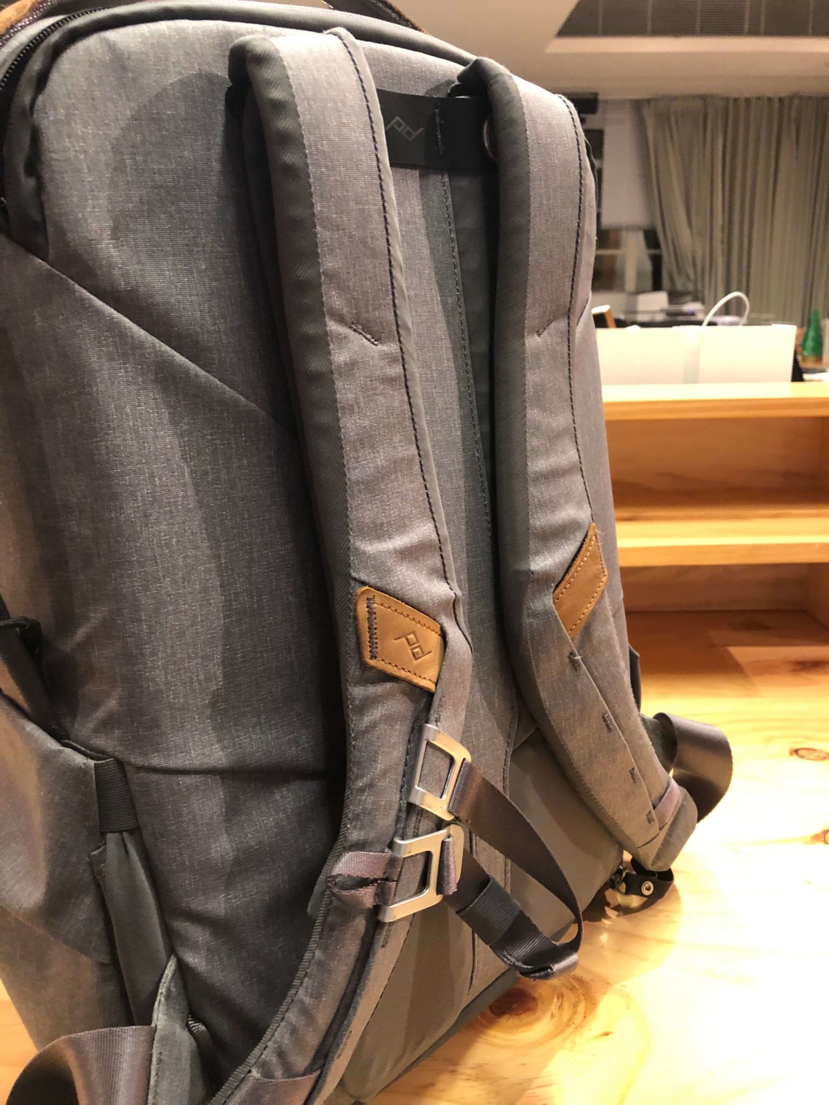 Shoulder straps of the Peak Design Everyday Backpack