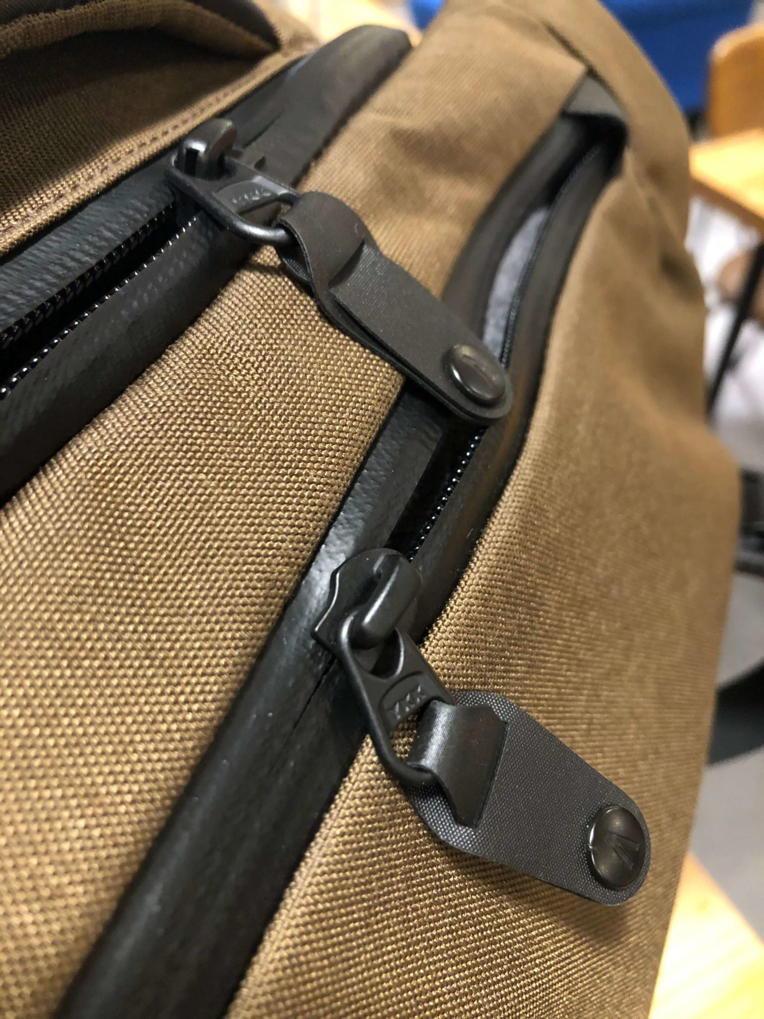 YKK zippers on the Prima System